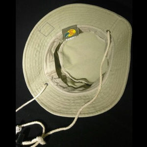 bass sun hat